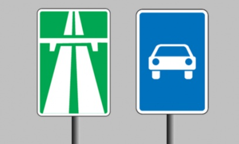 Keliuose, pažymėtuose ženklais Automagistralė ar Automobilių kelias, draudžiama